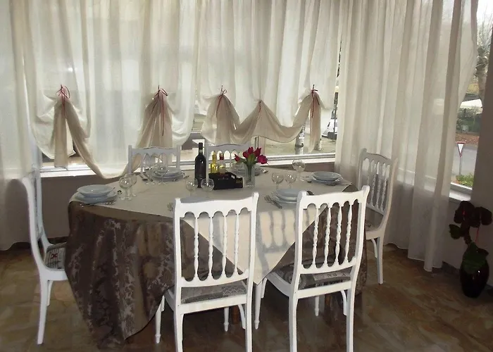 Ben מלון צ'סנטיקו