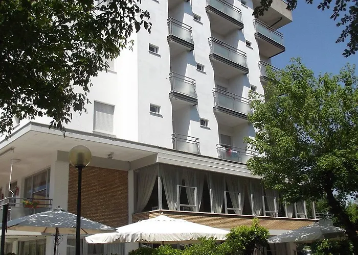 Hotell Ben 3*