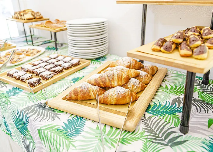 Ben מלון צ'סנטיקו